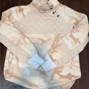 Abercrombie & Fitch Cream and Tan Fleece Jacket